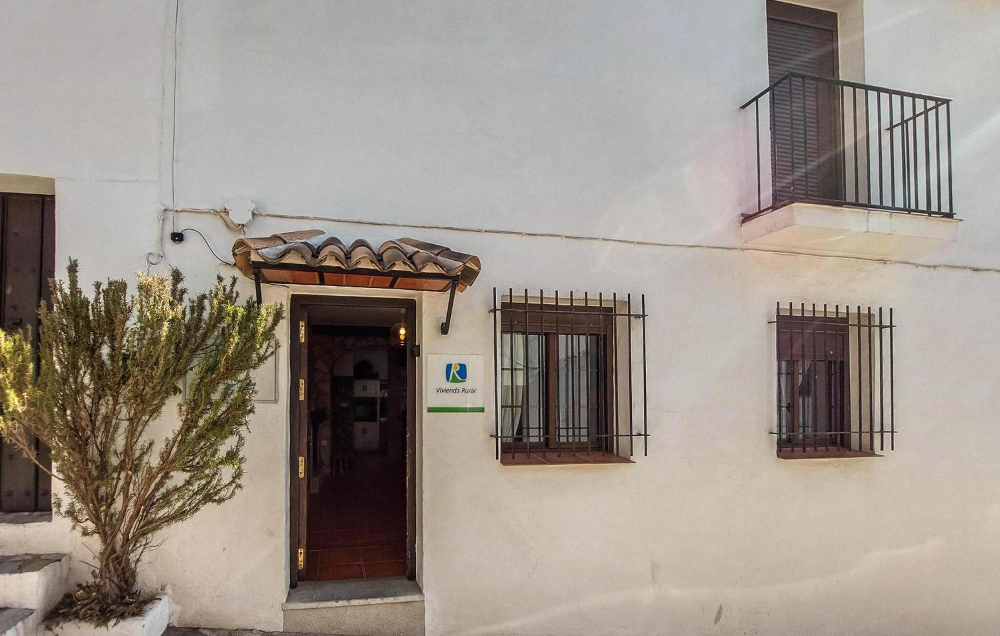 2 Bedroom Cozy Home In Grazalema Exterior photo